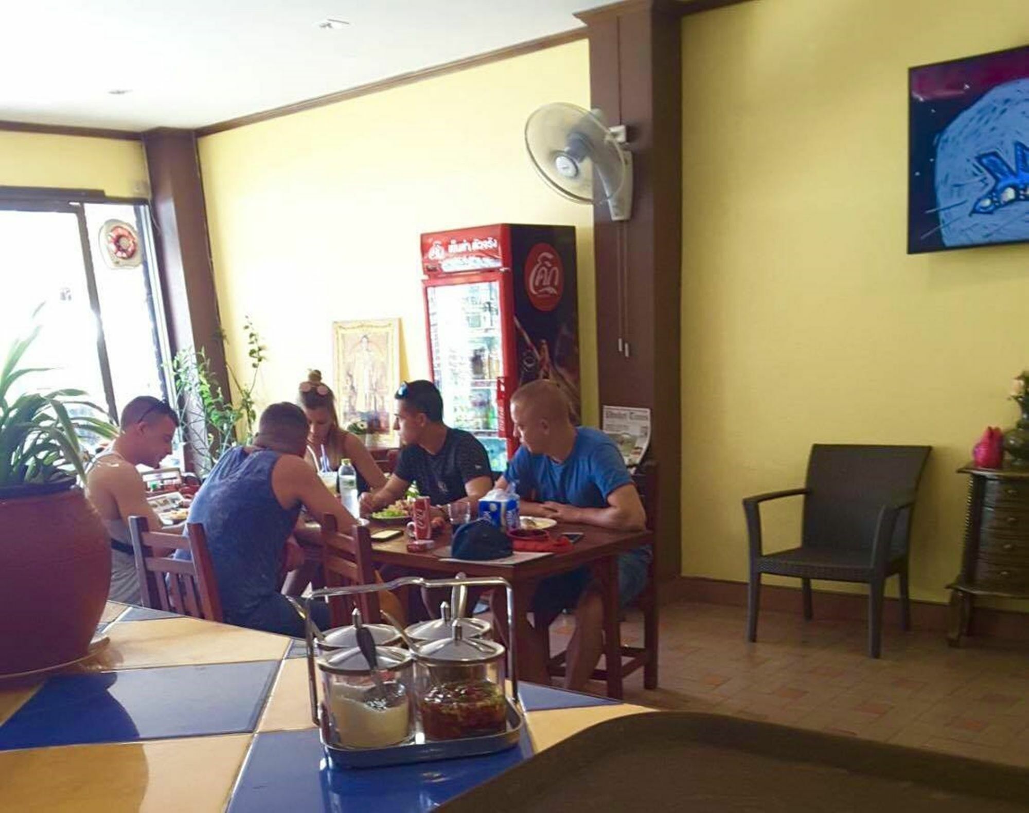 Kookkai House Hostel Patong Luaran gambar