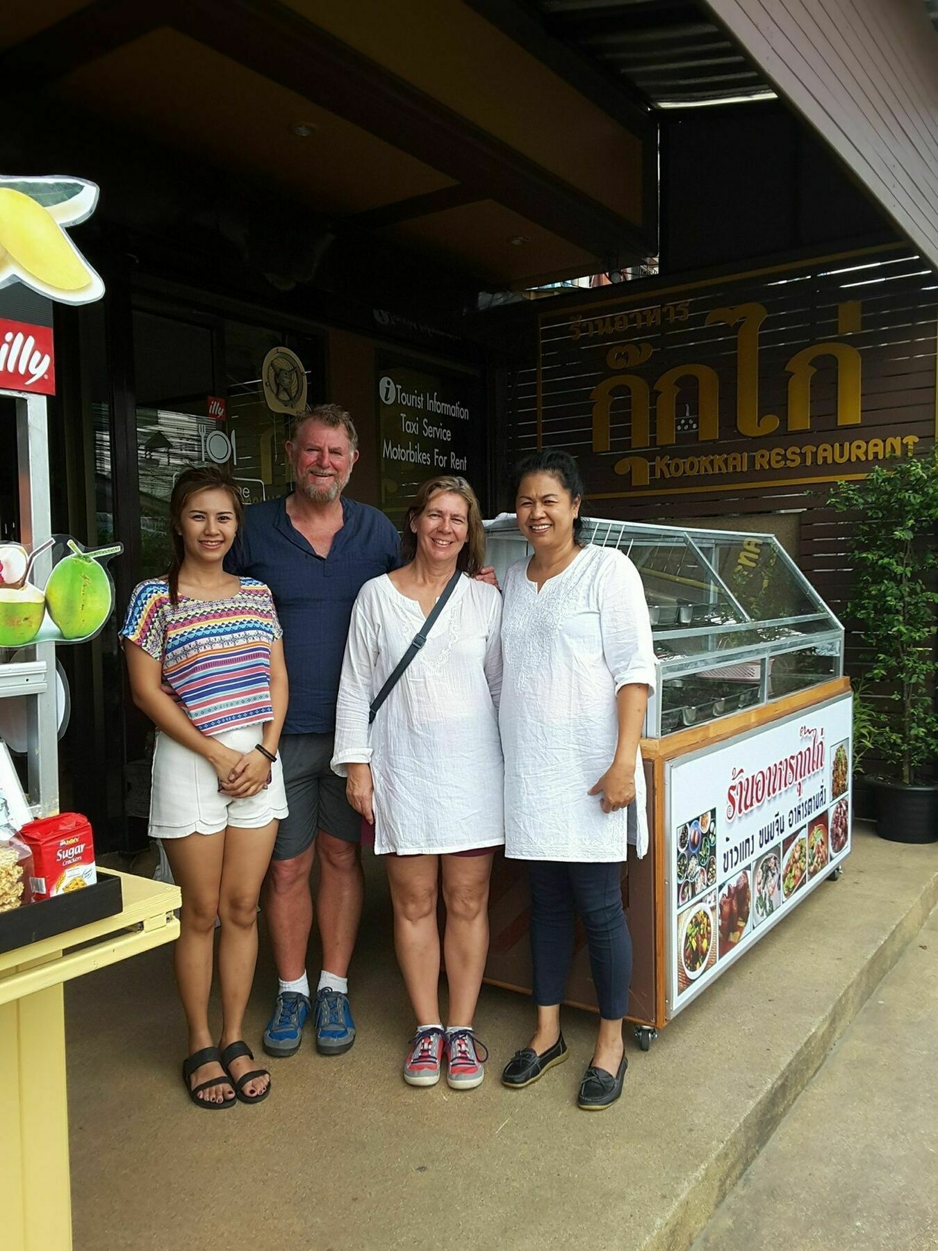 Kookkai House Hostel Patong Luaran gambar